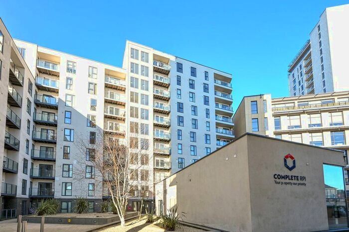 1 Bedroom Flat To Rent In Guildford Road, Woking, GU22