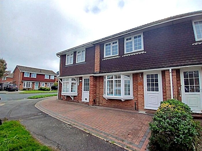 2 Bedroom Terraced House To Rent In Medway, Hailsham, East Sussex, BN27
