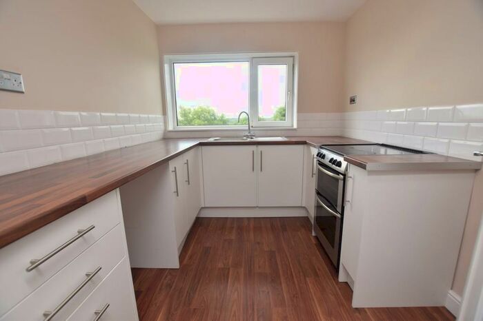 2 Bedroom Flat To Rent In Elgin Grove, East Stanley, DH9