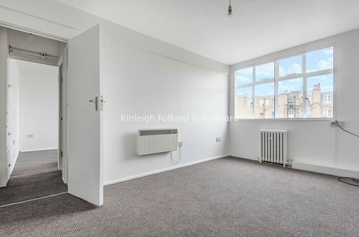 1 Bedroom Flat To Rent In Shepherds Bush Green, London, W12