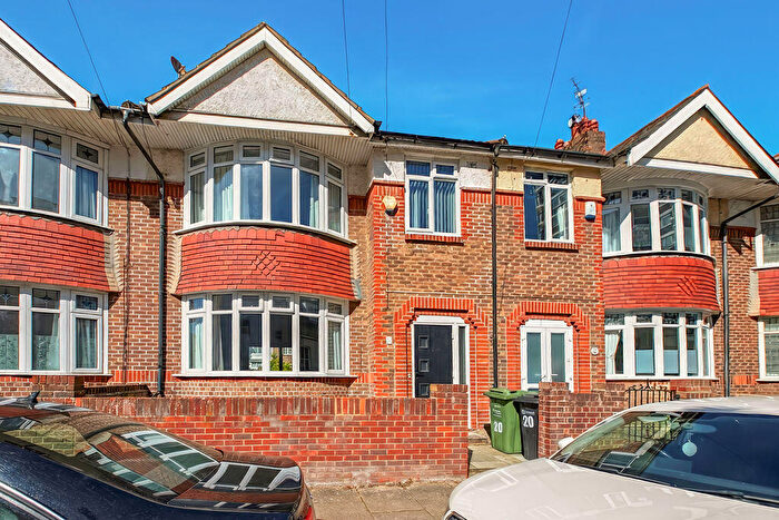 4 Bedroom Terraced House For Sale In Clarence Road, Southsea, PO5