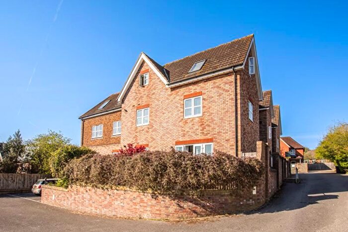2 Bedroom Flat For Sale In Harley Lane, Heathfield, TN21
