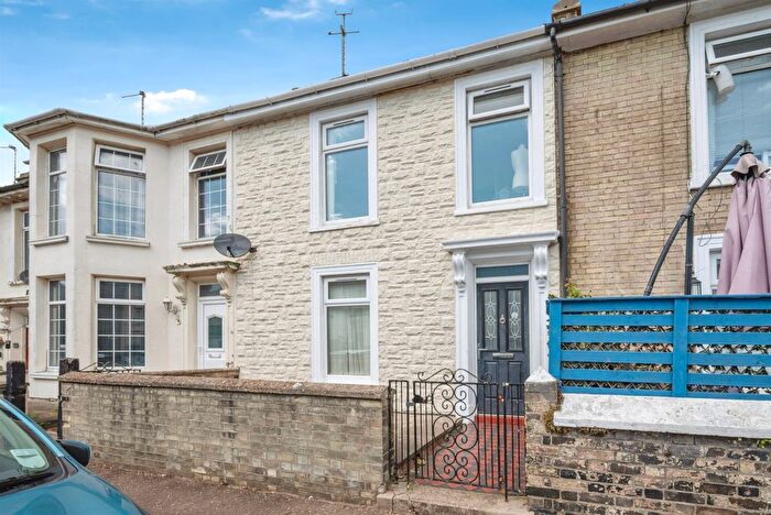 4 Bedroom Terraced House For Sale In Crown Road, Great Yarmouth, NR30