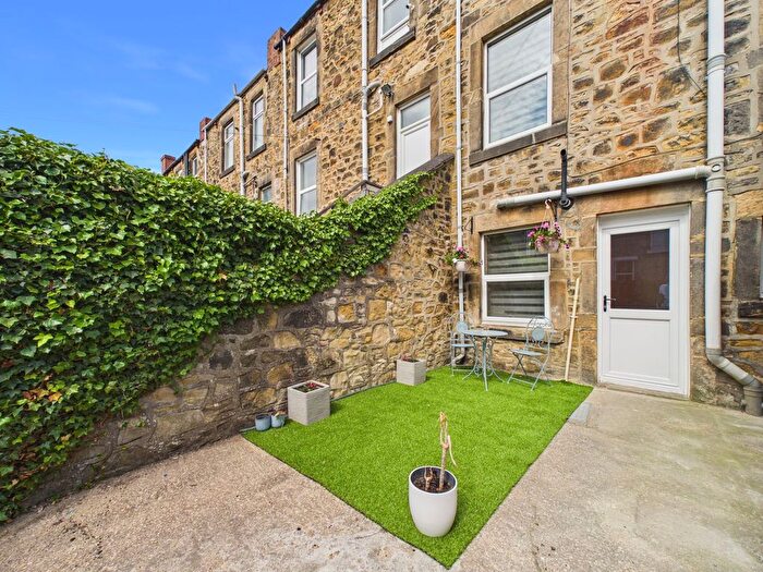 2 Bedroom Flat For Sale In Old Durham Road, Gateshead, NE8