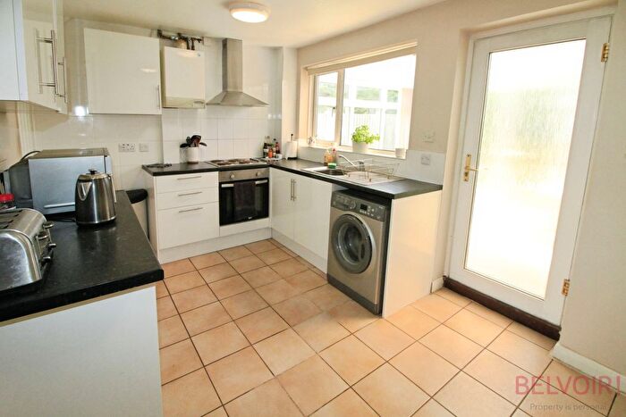 3 Bedroom Semi-Detached House To Rent In Hollydene Crescent, Cinderhill, Nottingham, NG6