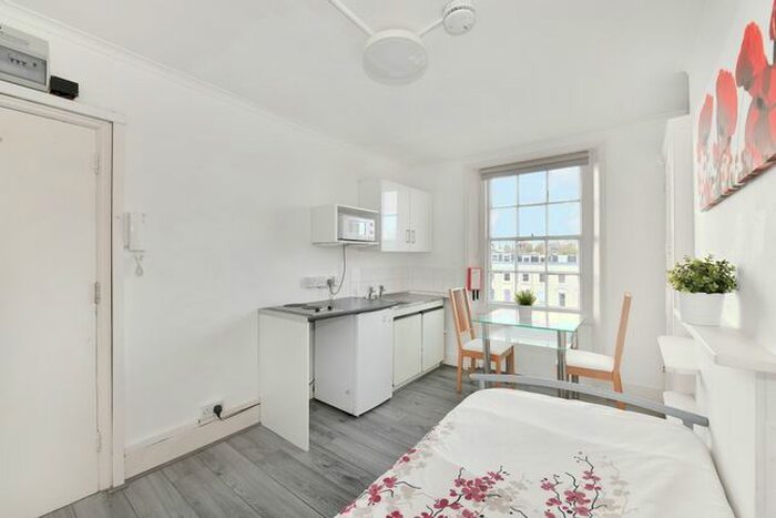 Studio To Rent In Oakley Street, London, SW3