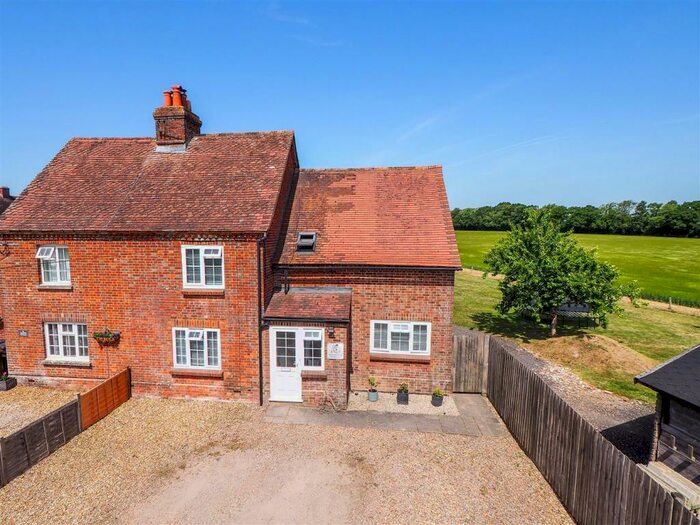 4 Bedroom Semi-Detached House For Sale In Abbotts Ann Down, Andover, SP11