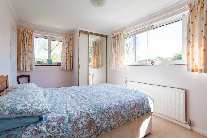 5 Bedroom Detached House For Sale In Lock Lane, Chichester, PO20