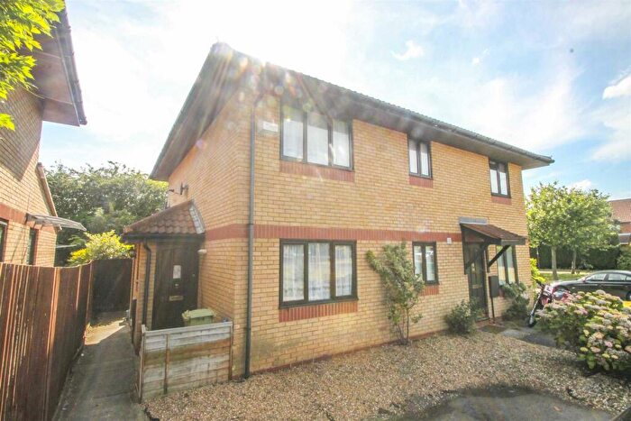 1 Bedroom End Of Terrace House To Rent In Burano Grove, Wavendon Gate, MK7