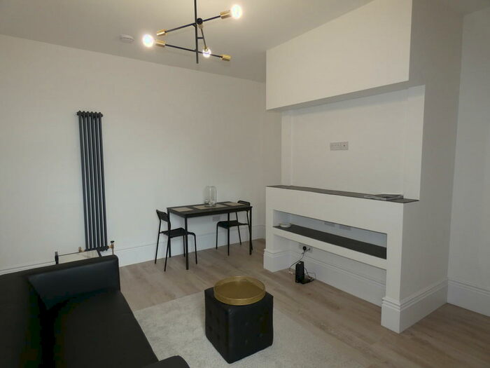 2 Bedroom Ground Flat To Rent In Bayswater Road, Jesmond, NE2