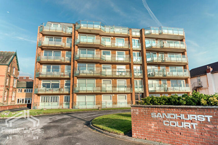 2 Bedroom Flat For Sale In Flat, Sandhurst Court, - South Promenade, Lytham St. Annes, Lancashire, FY8