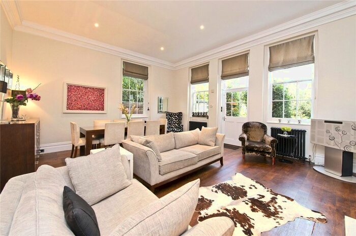 2 Bedroom Flat To Rent In South Lodge, 61 Ham Common, Richmond TW10