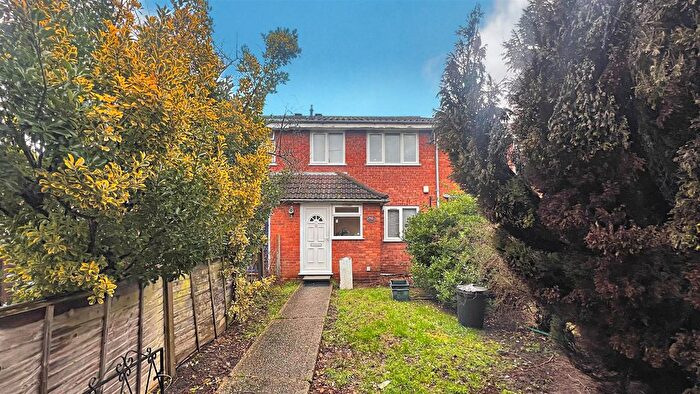 3 Bedroom Terraced House To Rent In Makepeace Road, Northolt, UB5