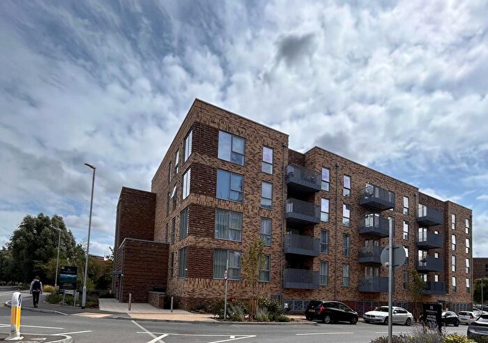 2 Bedroom Property To Rent In Liberty Court, Stone, DA2
