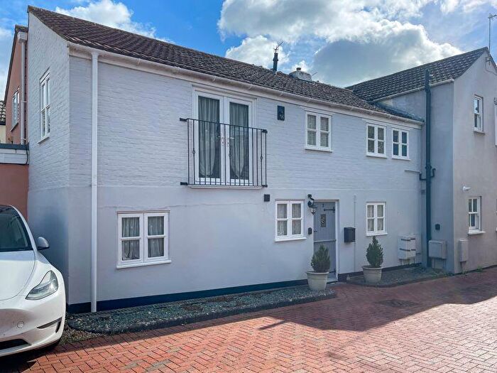 2 Bedroom Terraced House For Sale In St Clares Mews, Felpham, PO22