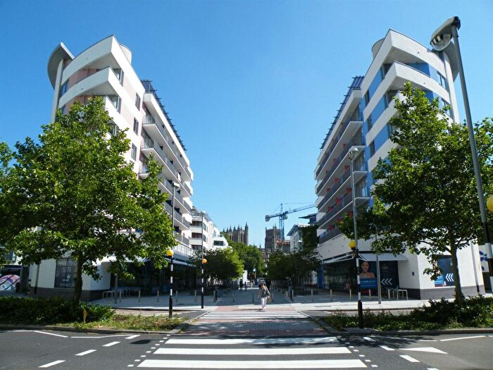 2 Bedroom Penthouse To Rent In Balmoral House, Canons Way, BS1