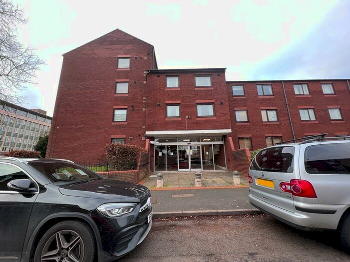 1 Bedroom Flat For Sale In Wyndham Road, Edgbaston, Birmingham, B16