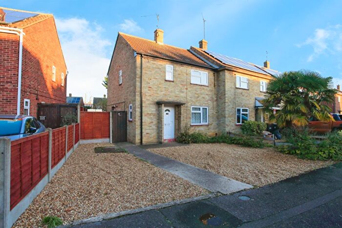 2 Bedroom End Terrace House For Sale In Richmond Avenue, Peterborough, PE4