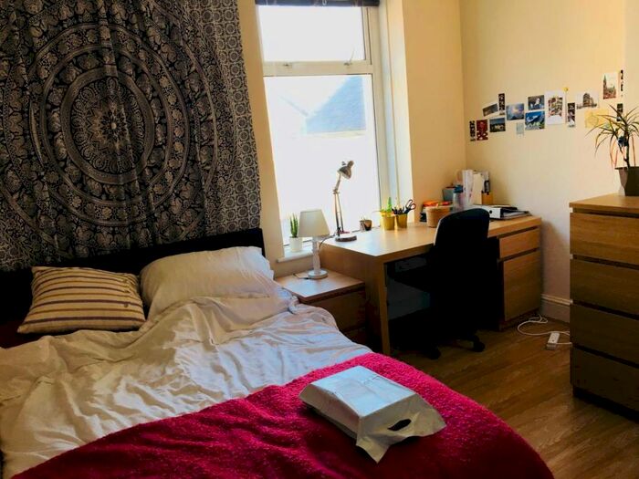 4 Bedroom House To Rent In Cathays Terrace, Cathays, Cardiff, CF24