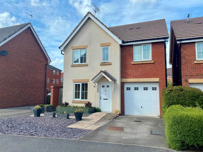 Houses for sale in NewarkonTrent, NG24, Nottinghamshire