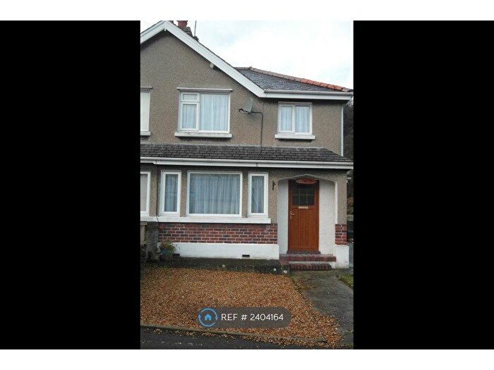 2 Bedroom Semi-Detached House To Rent In Mill Road, Llanfairfechan, LL33