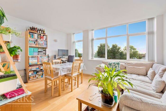 1 Bedroom Flat To Rent In Waddon Road, Croydon, CR0