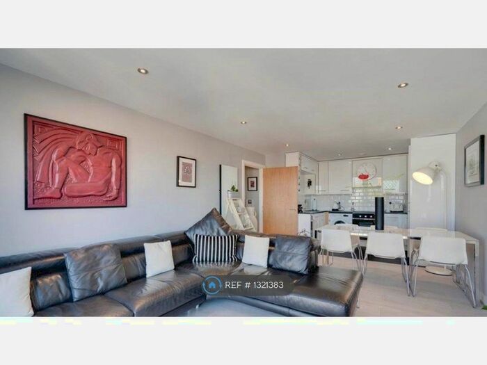 2 Bedroom Flat To Rent In Hall Street, Birmingham B18