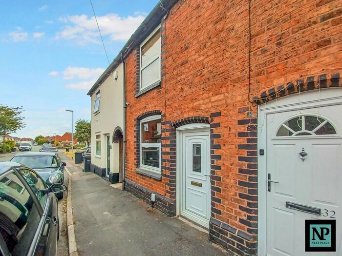 2 Bedroom Terraced House To Rent In New Street, Tamworth, B77