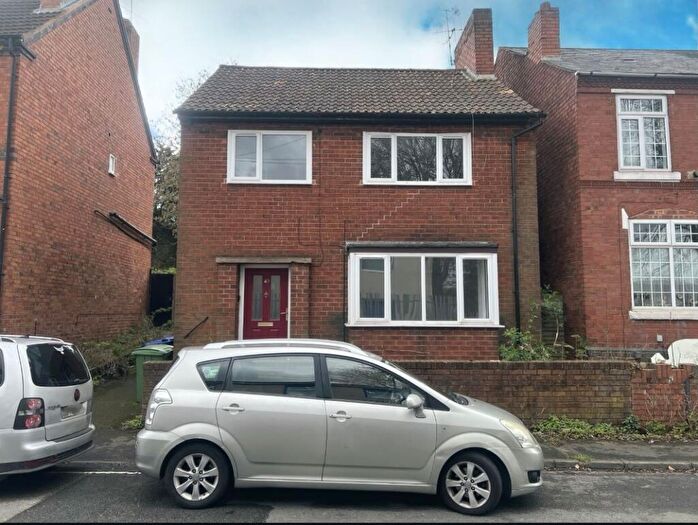 3 Bedroom Detached House For Sale In Valley Road, Lye, Stourbridge, DY9