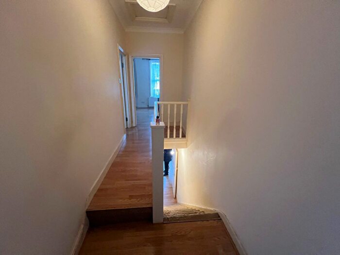 1 Bedroom Flat To Rent In Windsor Road, London, E10