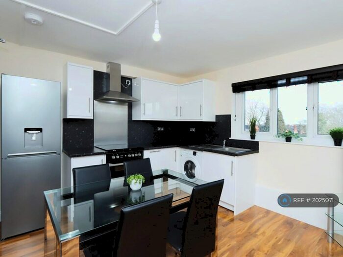 2 Bedroom Flat To Rent In Leigh Road, Birmingham, B8