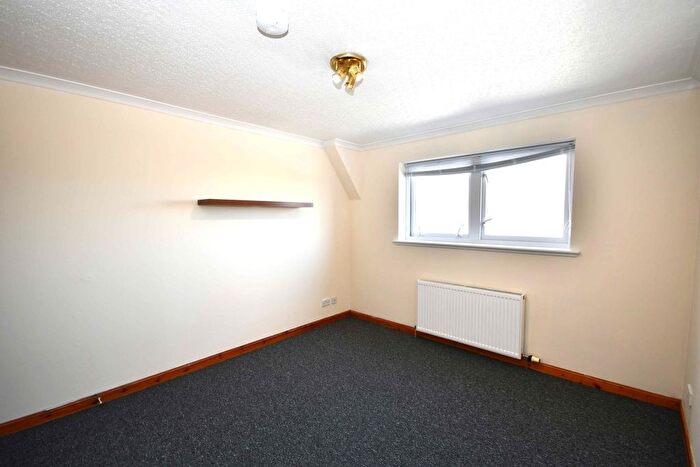 2 Bedroom Flat To Rent In Millburn Place, Inverness, Inverness, Highland, IV2