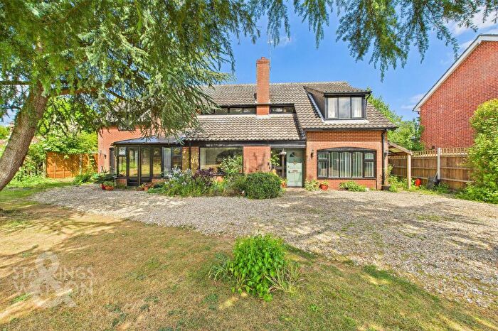 5 Bedroom Detached House For Sale In Irmingland Road, Corpusty, Norwich, NR11