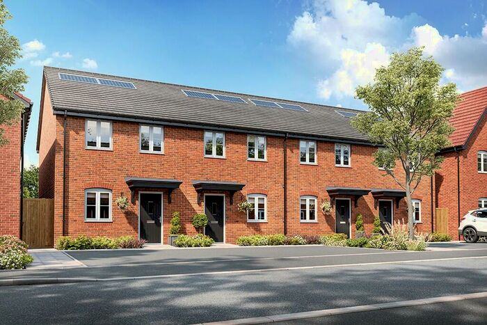 2 Bedroom Semi-Detached House To Rent In Wallington Road, SO30