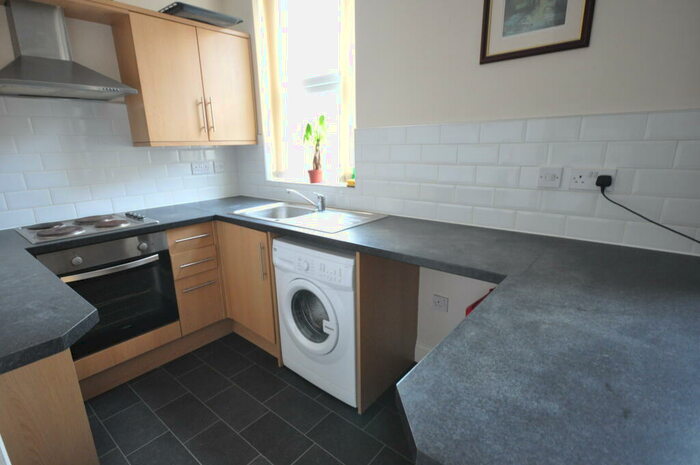 1 Bedroom Apartment To Rent In Frederick Street, Sittingbourne, ME10