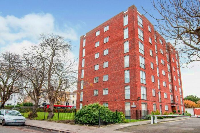 1 Bedroom Flat To Rent In Tavistock Road, Croydon, CR0