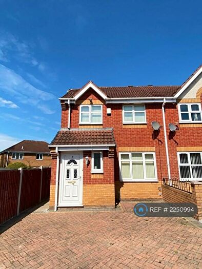 3 Bedroom Semi-Detached House To Rent In Cory Croft, Tipton, DY4