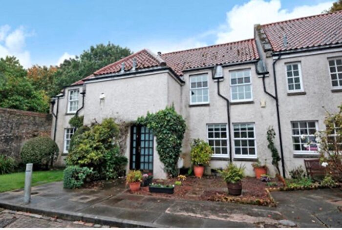 3 Bedroom Semi-Detached House To Rent In Seaton Stables Don Street, AB24