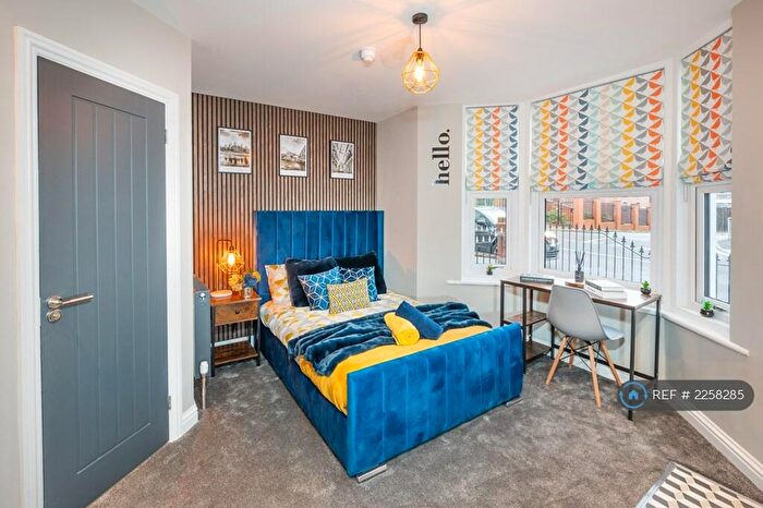 Studio To Rent In Swindon, Swindon, SN1