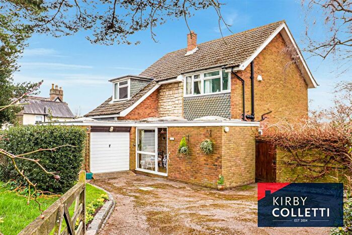 4 Bedroom Detached House For Sale In Church Lane, Wormley, Broxbourne, EN10