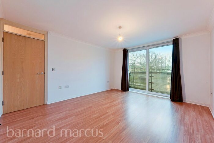 1 Bedroom Flat To Rent In Bedfont Lane, Feltham, TW13