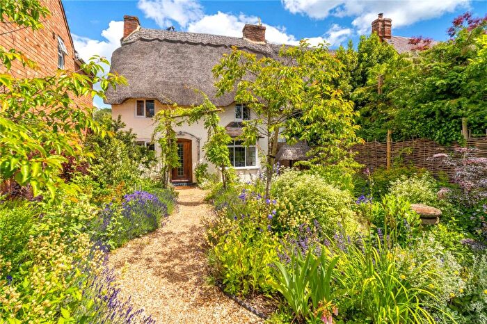 3 Bedroom House For Sale In Banbury Road, Ettington, Stratford-upon-Avon, Warwickshire, CV37