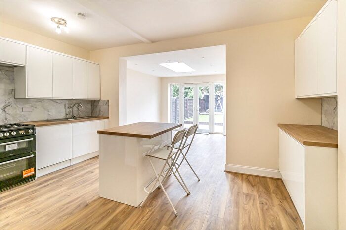 3 Bedroom Terraced House To Rent In Sandtoft Road, Charlton, SE7