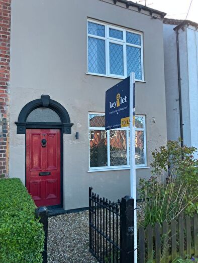 2 Bedroom Cottage To Rent In Portland Drive, Stoke On Trent, ST7