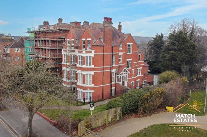 2 Bedroom Apartment For Sale In Shorncliffe Road, Folkestone, Kent, CT20