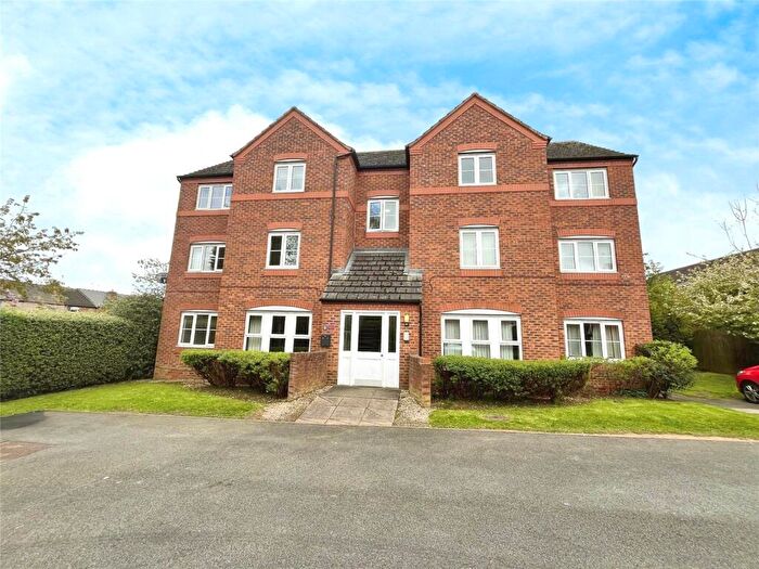 2 Bedroom Flat To Rent In Brick Kiln Way, Bedworth, Warwickshire, CV12