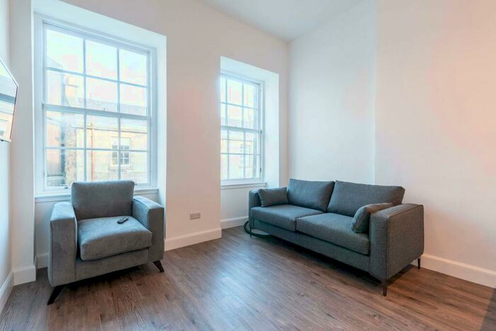 4 Bedroom Flat To Rent In Brighton Street Edinburgh United Kingdom, EH1