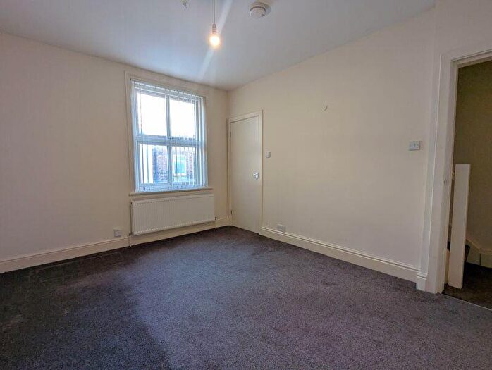 1 Bedroom Flat To Rent In King Street, Southport Centre, Merseyside, PR8