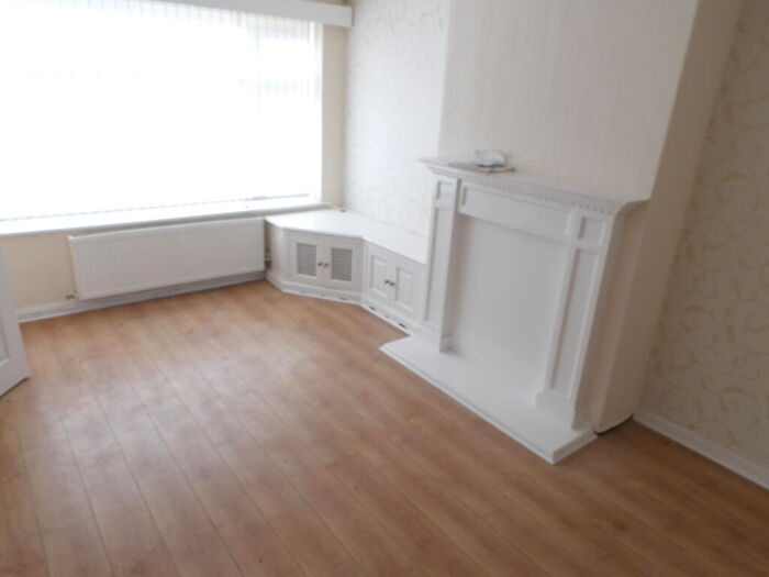 3 Bedroom House To Rent In Page Moss Lane, Liverpool, , Jj, L14