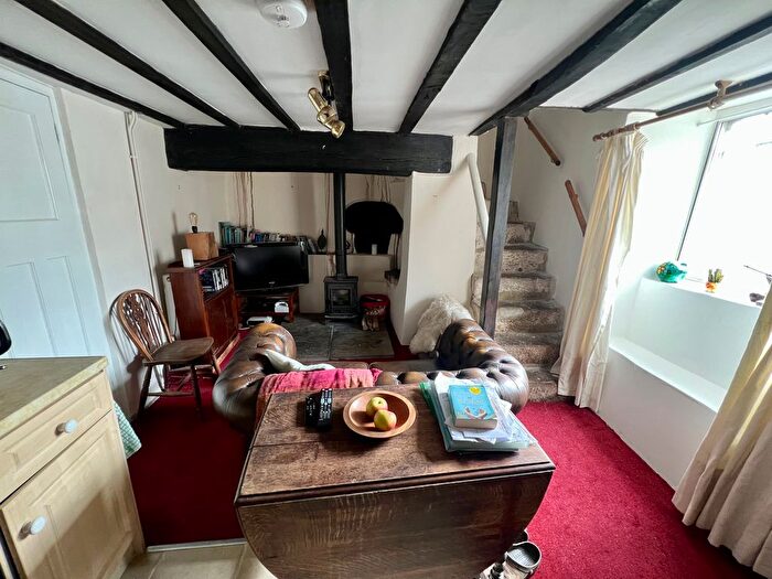 1 Bedroom Flat To Rent In Doccombe, Moretonhampstead, TQ13